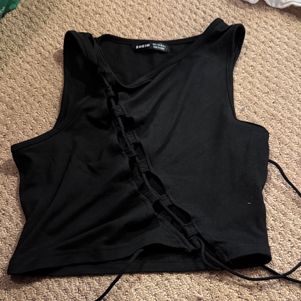 SHEIN Black Lace-Up Crop Top